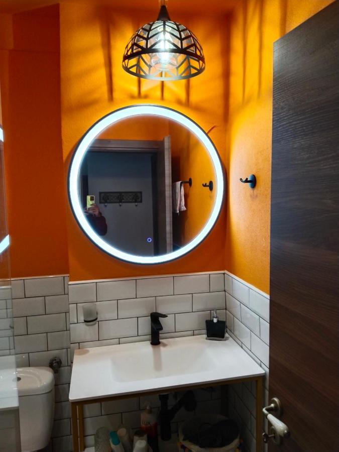 Top Floor Apartment Komotiní Luaran gambar