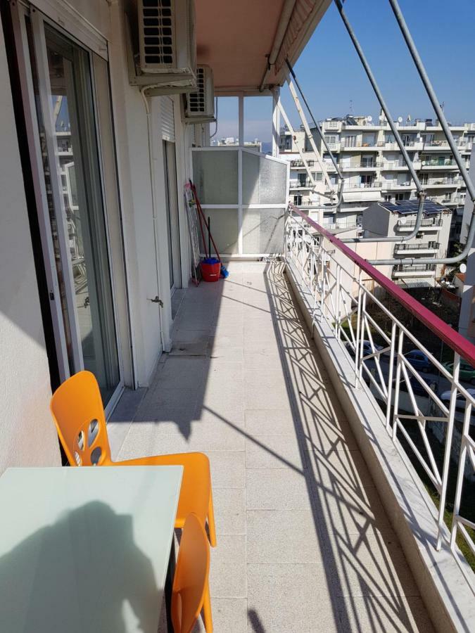 Top Floor Apartment Komotiní Luaran gambar